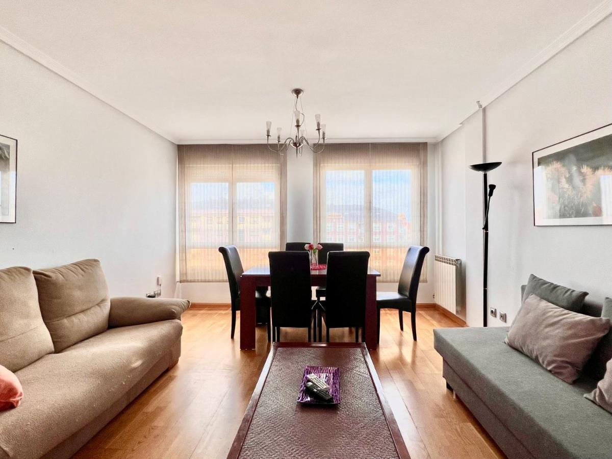 Housingleon - Conde Duplex Con Garaje Gratuito Διαμέρισμα Εξωτερικό φωτογραφία